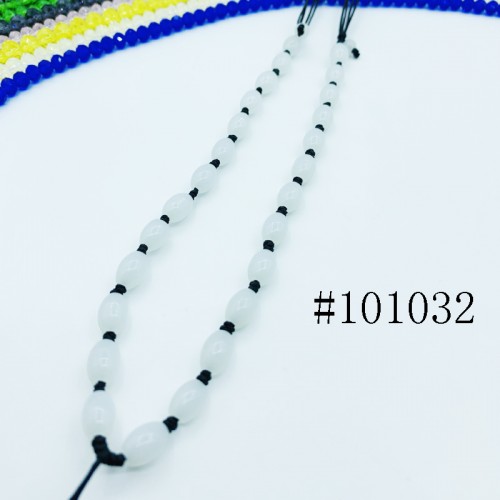 8001011--每包100个--可伸缩全椭圆玉珠粗线项链--黑色
